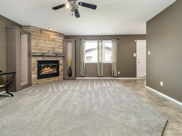 140 Jessie Robinson Close N, House detached with 4 bedrooms, 2 bathrooms and 3 parking in Lethbridge AB | Image 27