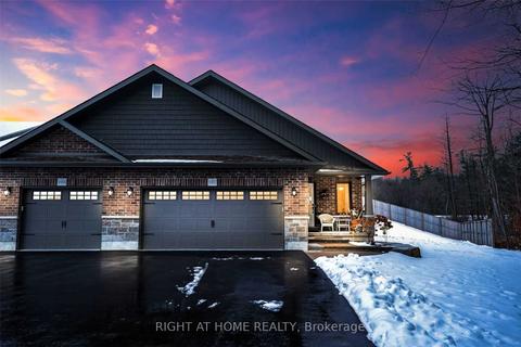 107 Aspen Dr, House attached with 2 bedrooms, 3 bathrooms and 8 parking in Quinte West ON | Card Image