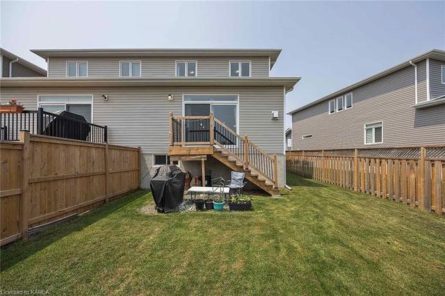 1235 Max Crescent, House detached with 3 bedrooms, 2 bathrooms and null parking in Kingston ON | Image 28