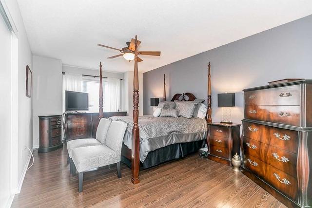 15 Bay Crt, House detached with 2 bedrooms, 3 bathrooms and 7 parking in Wasaga Beach ON | Image 2