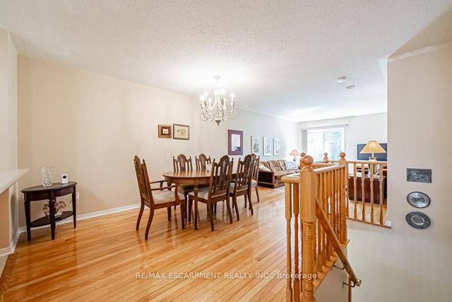 27 - 50 Rice Ave, Townhouse with 2 bedrooms, 1 bathrooms and 2 parking in Hamilton ON | Image 18