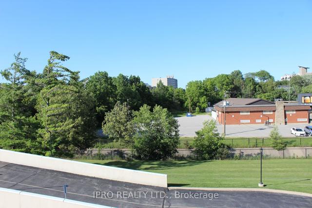 506 - 81 Millside Dr, Condo with 2 bedrooms, 2 bathrooms and 2 parking in Milton ON | Image 15
