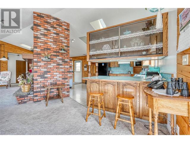 16601 Logie Road, House detached with 3 bedrooms, 2 bathrooms and 1 parking in Summerland BC | Image 18