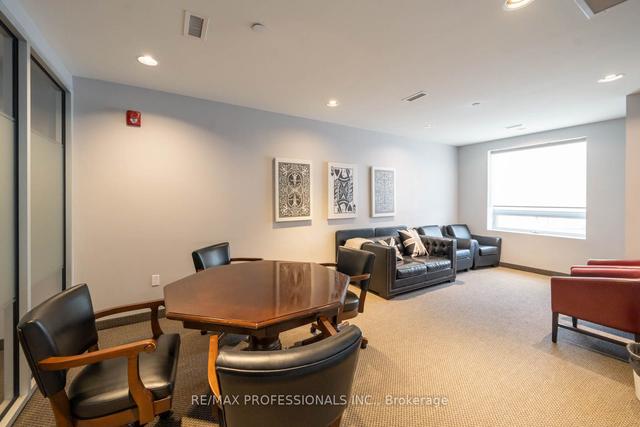 209 - 33 Whitmer St, Condo with 2 bedrooms, 2 bathrooms and 1 parking in Milton ON | Image 18