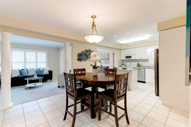 288 Nashville Circ, House detached with 3 bedrooms, 3 bathrooms and 6 parking in Hamilton ON | Image 5