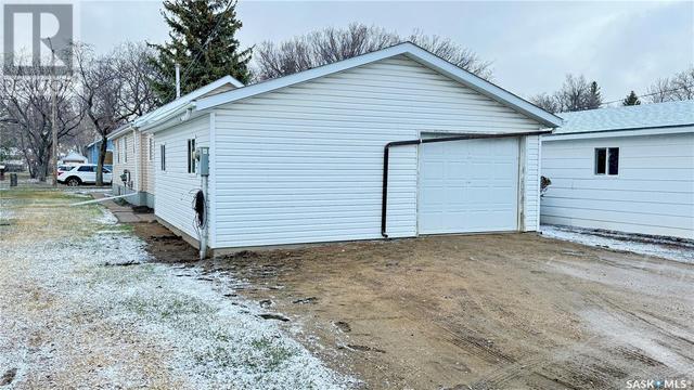 412 Garfield Street, House detached with 2 bedrooms, 1 bathrooms and null parking in Davidson SK | Image 5