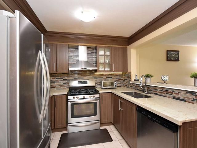 3697 Partition Rd S, House semidetached with 3 bedrooms, 4 bathrooms and 3 parking in Mississauga ON | Image 4
