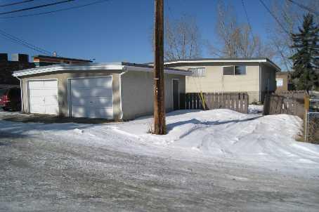 4611 Valiant Dr, House other with 2 bedrooms, 2 bathrooms and 2 parking in Calgary AB | Image 9