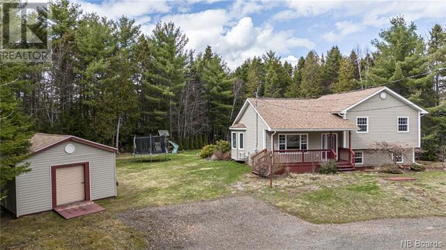 56 Wildwood Way, House detached with 3 bedrooms, 2 bathrooms and null parking in Burton NB | Image 2
