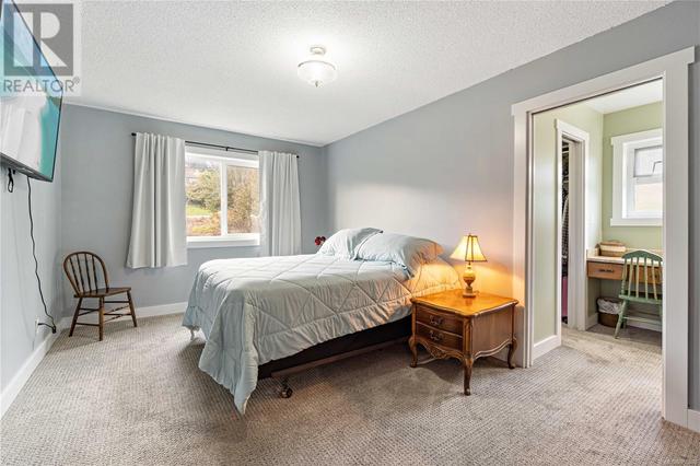1424 Seaspray Blvd, House detached with 5 bedrooms, 3 bathrooms and 5 parking in Nanaimo A BC | Image 33