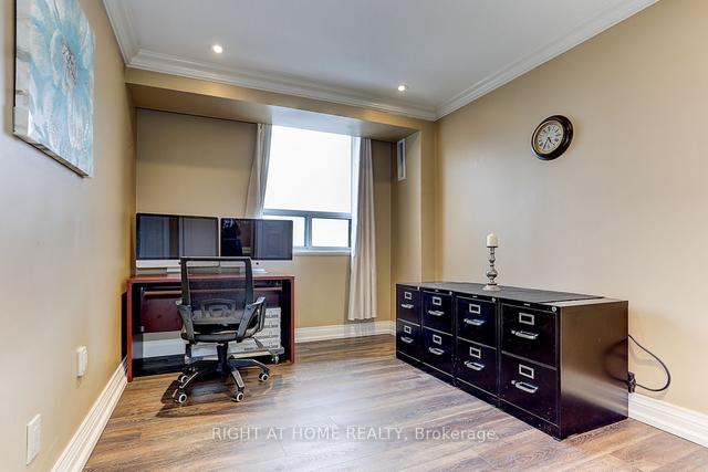 2306 - 10 Muirhead Rd, Condo with 2 bedrooms, 2 bathrooms and 1 parking in Toronto ON | Image 16