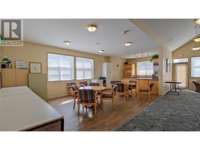 210 - 515 Houghton Road, Condo with 2 bedrooms, 2 bathrooms and null parking in Kelowna BC | Image 35