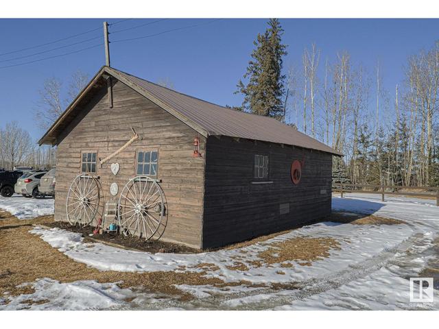 4531 Hwy #33, House detached with 3 bedrooms, 1 bathrooms and null parking in Barrhead County No. 11 AB | Image 45