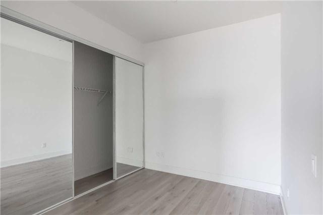 1415 - 111 St Clair Ave W, Condo with 2 bedrooms, 2 bathrooms and 1 parking in Toronto ON | Image 7
