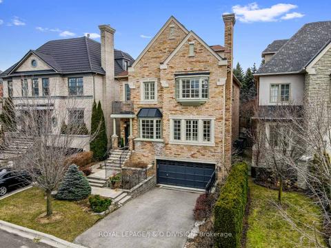 31 Hampton Park Cres, House detached with 5 bedrooms, 4 bathrooms and 4 parking in Toronto ON | Card Image