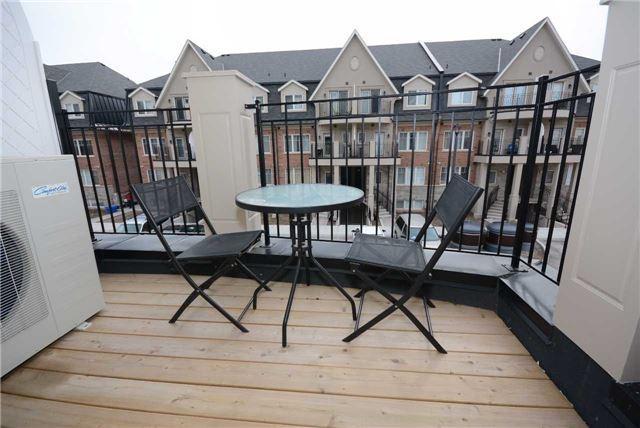 0303 - 2420 Baronwood Dr, Townhouse with 2 bedrooms, 3 bathrooms and null parking in Oakville ON | Image 9