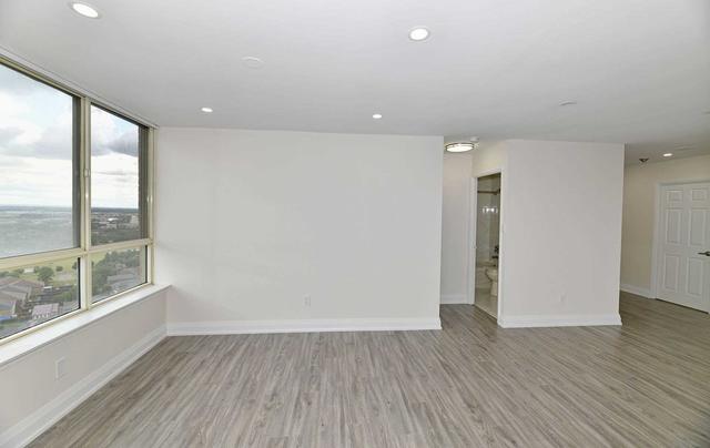 ph 12 - 30 Thunder Grve, Condo with 2 bedrooms, 2 bathrooms and 2 parking in Toronto ON | Image 2