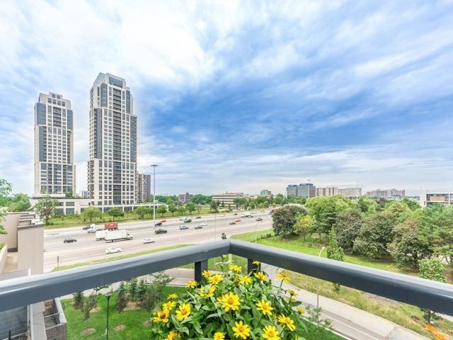 507 - 1 Valhalla Inn Rd, Condo with 2 bedrooms, 1 bathrooms and 2 parking in Toronto ON | Image 1
