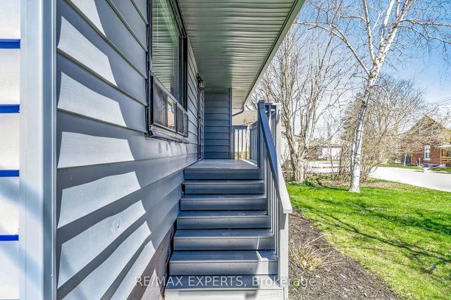 199 Sutherland St S, House detached with 2 bedrooms, 2 bathrooms and 2 parking in Clearview ON | Image 34