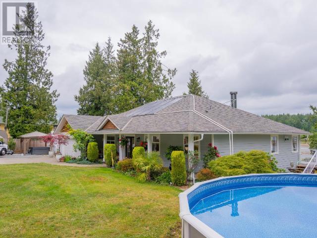 2108 Mahood Road, House detached with 3 bedrooms, 4 bathrooms and null parking in Powell River C BC | Image 8