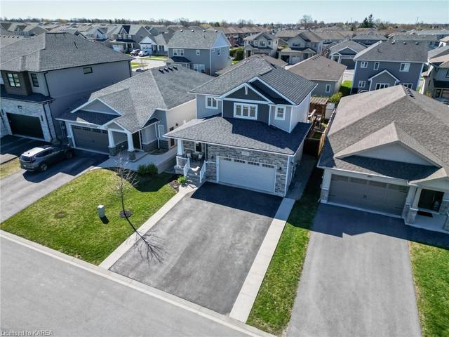 1505 Clover Street, House detached with 3 bedrooms, 3 bathrooms and 3 parking in Kingston ON | Image 37
