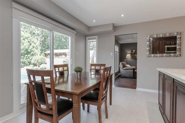 2054 Parklane Cres, House detached with 4 bedrooms, 4 bathrooms and 4 parking in Burlington ON | Image 11