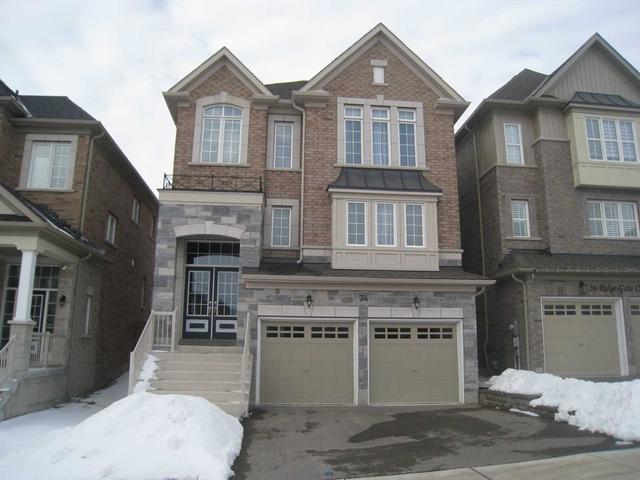 34 Ridge Gate Cres, House detached with 4 bedrooms, 3 bathrooms and 4 parking in East Gwillimbury ON | Image 1