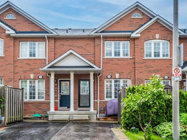 105 Weston Rd, Townhouse with 3 bedrooms, 3 bathrooms and 1 parking in Toronto ON | Image 1