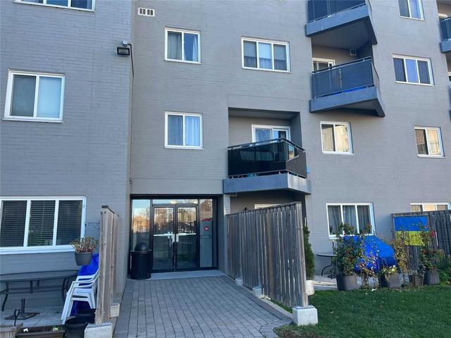 86 - 2001 Bonnymede Dr, Townhouse with 3 bedrooms, 2 bathrooms and 1 parking in Mississauga ON | Image 13
