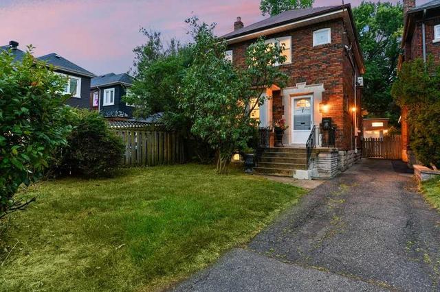 12 Ronan Ave, House detached with 3 bedrooms, 2 bathrooms and 4 parking in Toronto ON | Image 1