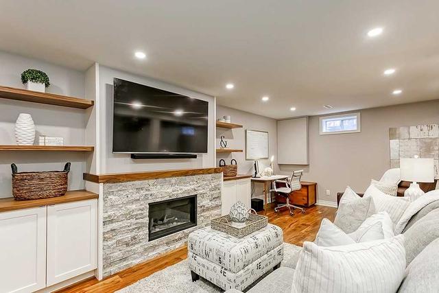 264 Trowbridge Pl, House detached with 4 bedrooms, 3 bathrooms and 3 parking in Oakville ON | Image 20