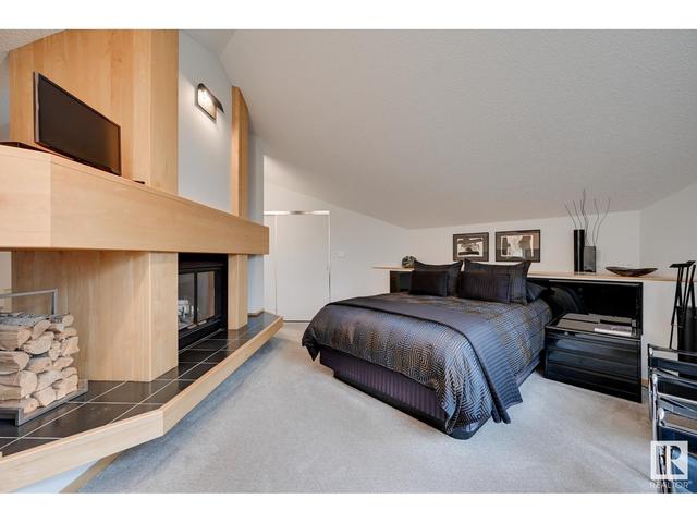 18107 4 Av Sw, House detached with 5 bedrooms, 3 bathrooms and null parking in Edmonton AB | Image 27