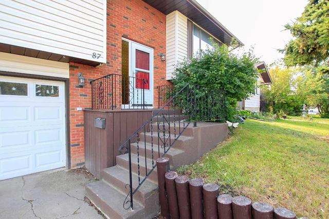87 Carpenter Street, House detached with 4 bedrooms, 2 bathrooms and 4 parking in Red Deer AB | Image 2