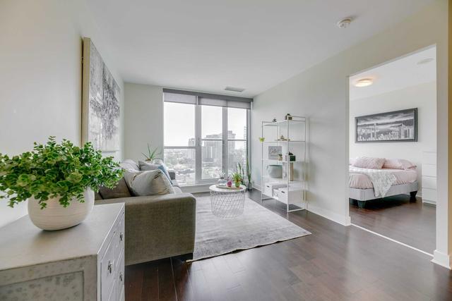 ph#16 - 320 Richmond St E, Condo with 1 bedrooms, 1 bathrooms and 1 parking in Toronto ON | Image 3