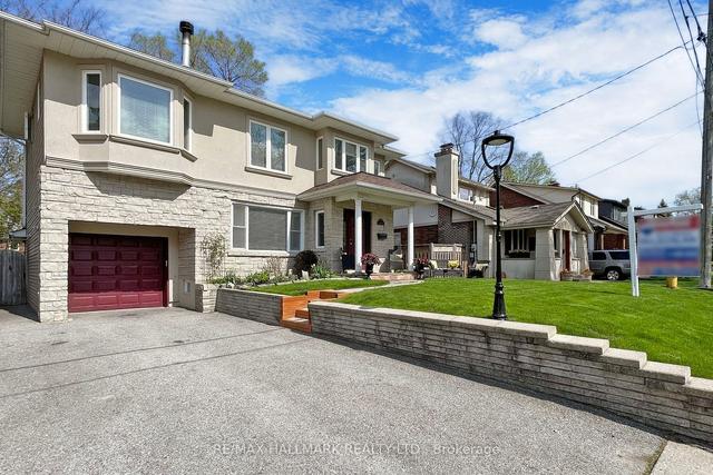 17 Avalon Blvd, House detached with 4 bedrooms, 3 bathrooms and 3 parking in Toronto ON | Image 12