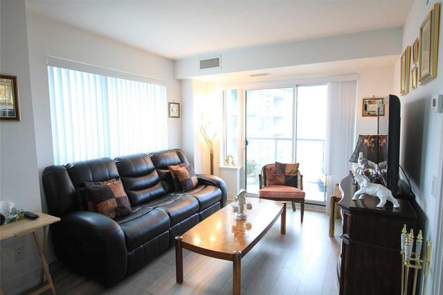 1302 - 1215 Bayly St, Condo with 2 bedrooms, 2 bathrooms and 1 parking in Pickering ON | Image 6