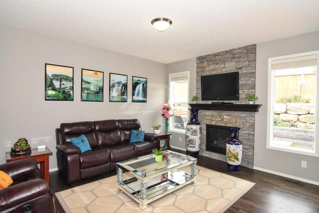 321 Nolancrest Circle Nw, House detached with 3 bedrooms, 2 bathrooms and 4 parking in Calgary AB | Image 4