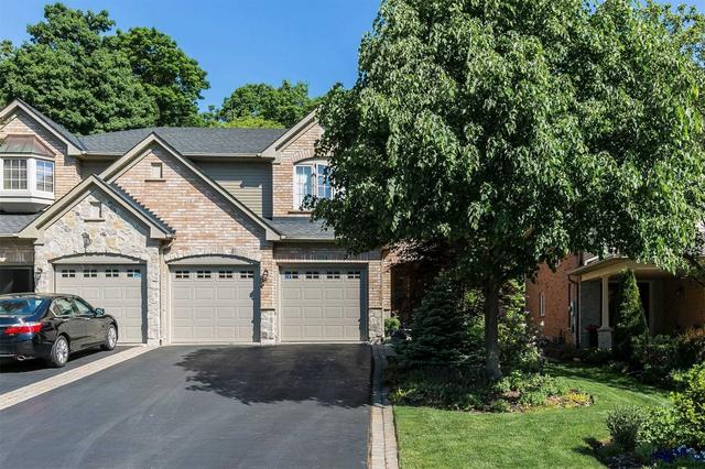 1154 Westhaven Dr, House semidetached with 3 bedrooms, 4 bathrooms and 6 parking in Burlington ON | Image 1