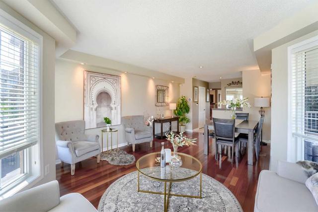 2220 Amberglen Crt, House attached with 3 bedrooms, 3 bathrooms and 2 parking in Oakville ON | Image 23