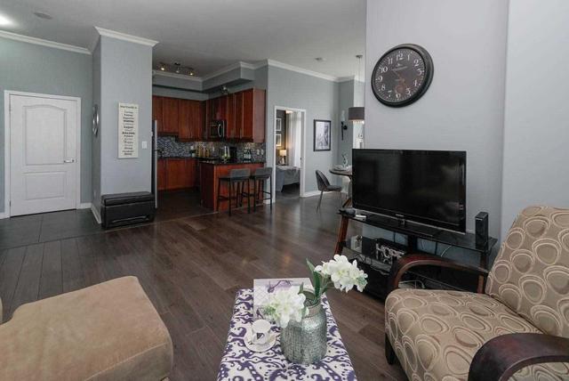 Lph1506 - 3865 Lake Shore Blvd W, Condo with 2 bedrooms, 2 bathrooms and 1 parking in Toronto ON | Image 11
