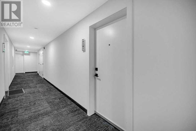 Unit Entrance | Image 26