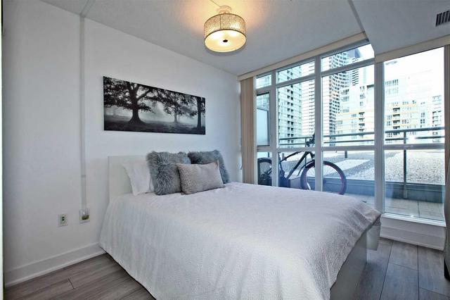 1111 - 151 Dan Leckie Way, Condo with 2 bedrooms, 2 bathrooms and 1 parking in Toronto ON | Image 11