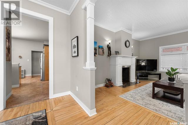 645 Hochelaga Street W, House detached with 3 bedrooms, 3 bathrooms and null parking in Moose Jaw SK | Image 17