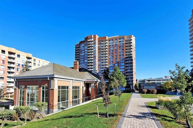 1503 - 410 Mclevin Ave, Condo with 2 bedrooms, 2 bathrooms and 1 parking in Toronto ON | Image 12