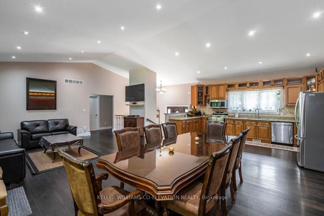 96 Wolfe Tr, House detached with 3 bedrooms, 3 bathrooms and 8 parking in Tiny ON | Image 2