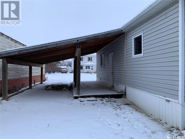 104 1st Street Nw, House detached with 2 bedrooms, 1 bathrooms and null parking in Watson SK | Image 27