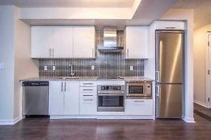 1013 - 352 Front St, Condo with 1 bedrooms, 1 bathrooms and null parking in Toronto ON | Image 2