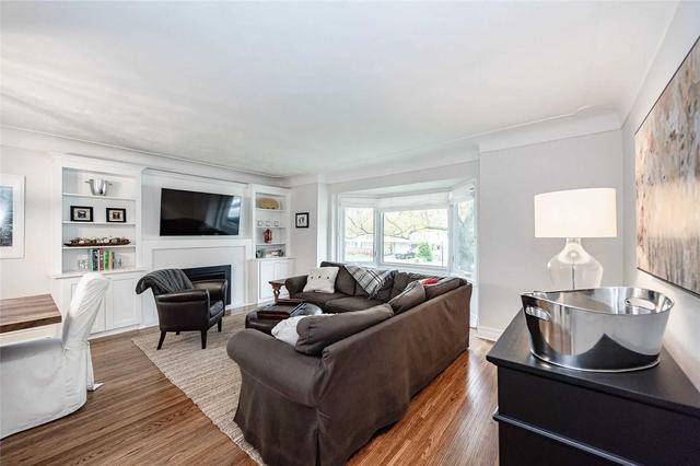 847 Tanager Ave, House detached with 3 bedrooms, 2 bathrooms and 5 parking in Burlington ON | Image 36