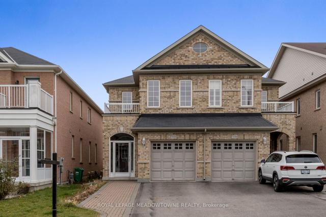 5328 Bellaggio Cres, House semidetached with 3 bedrooms, 4 bathrooms and 3 parking in Mississauga ON | Image 1