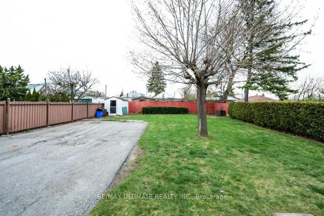 224 College Ave, House detached with 3 bedrooms, 2 bathrooms and 8 parking in Oshawa ON | Image 30
